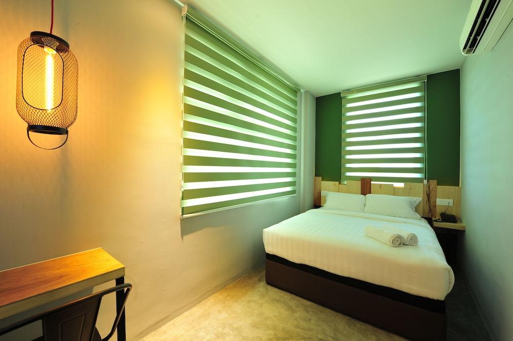 Finess Basic Hotel Malacca Екстер'єр фото